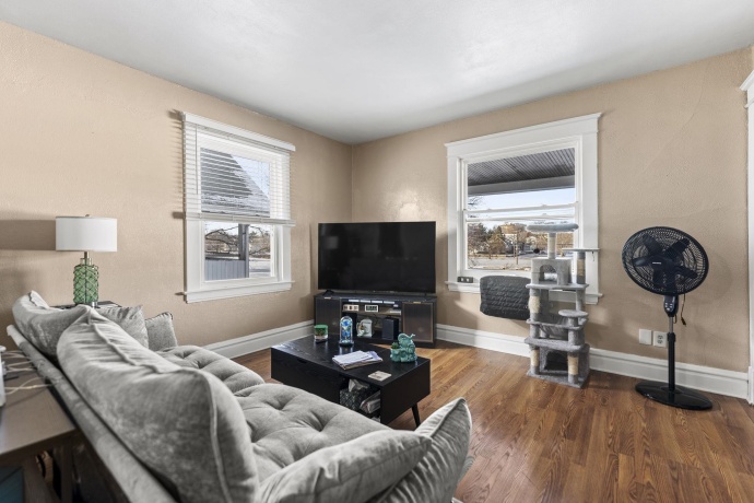 1607 7th, ROCKFORD, Illinois 61104, ,2 Units,For Sale,7th,202600392