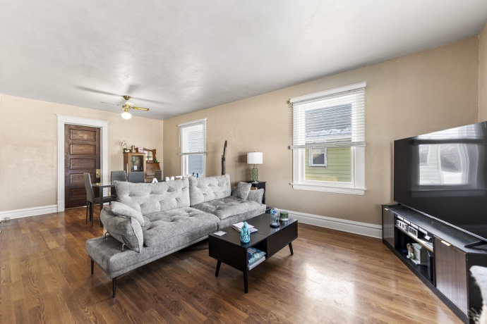 1607 7th, ROCKFORD, Illinois 61104, ,2 Units,For Sale,7th,202600392