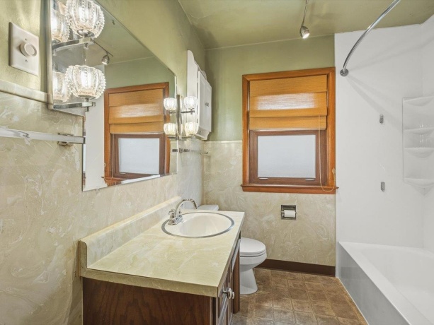 3208 Liberty, ROCKFORD, Illinois 61101, 3 Bedrooms Bedrooms, ,1 BathroomBathrooms,House,For Sale,Liberty,202600394