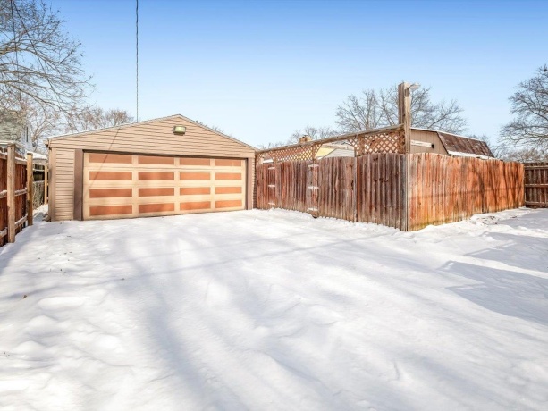 3208 Liberty, ROCKFORD, Illinois 61101, 3 Bedrooms Bedrooms, ,1 BathroomBathrooms,House,For Sale,Liberty,202600394