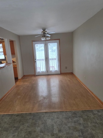 1841 Revere, FREEPORT, Illinois 61032, 3 Bedrooms Bedrooms, ,2 BathroomsBathrooms,House,For Sale,Revere,202507516