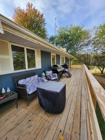 205 IL Rte 64, LANARK, Illinois 61046, 3 Bedrooms Bedrooms, ,2 BathroomsBathrooms,House,For Sale,IL Rte 64,202506486