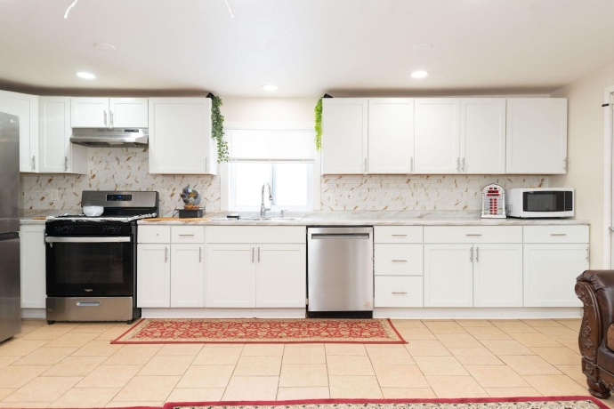 6518 Harrison, ROCKFORD, Illinois 61108, 3 Bedrooms Bedrooms, ,2 BathroomsBathrooms,House,For Sale,Harrison,202600398