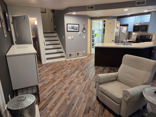 107 East Point, GALENA, Illinois 61036, 1 Bedroom Bedrooms, ,2 BathroomsBathrooms,Condominium,For Sale,East Point,202600399