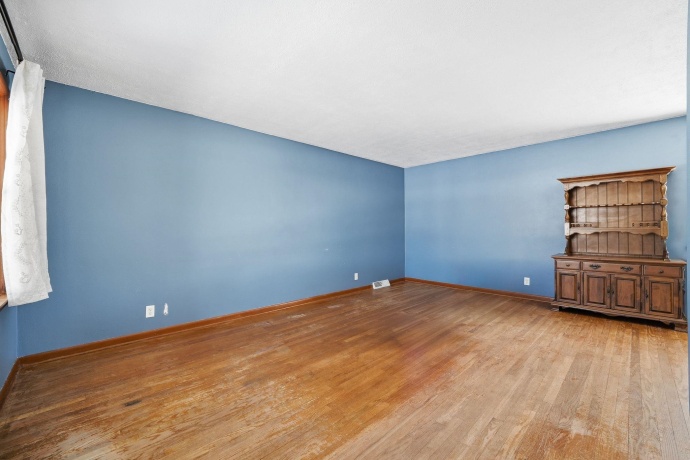 5012 Upland, ROCKFORD, Illinois 61108, 3 Bedrooms Bedrooms, ,1 BathroomBathrooms,House,For Sale,Upland,202600400