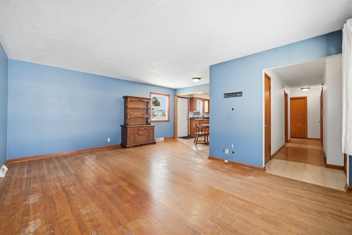 5012 Upland, ROCKFORD, Illinois 61108, 3 Bedrooms Bedrooms, ,1 BathroomBathrooms,House,For Sale,Upland,202600400