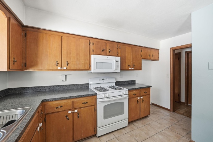 5012 Upland, ROCKFORD, Illinois 61108, 3 Bedrooms Bedrooms, ,1 BathroomBathrooms,House,For Sale,Upland,202600400