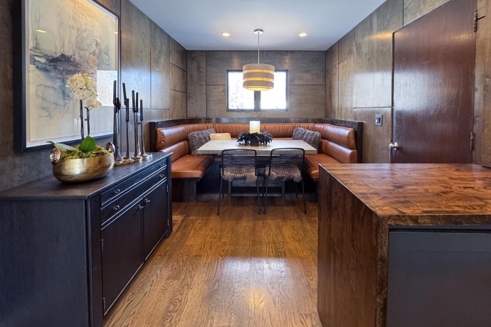 6811 West Gate, ROSCOE, Illinois 61073, 5 Bedrooms Bedrooms, ,3 BathroomsBathrooms,House,For Sale,West Gate,202600405