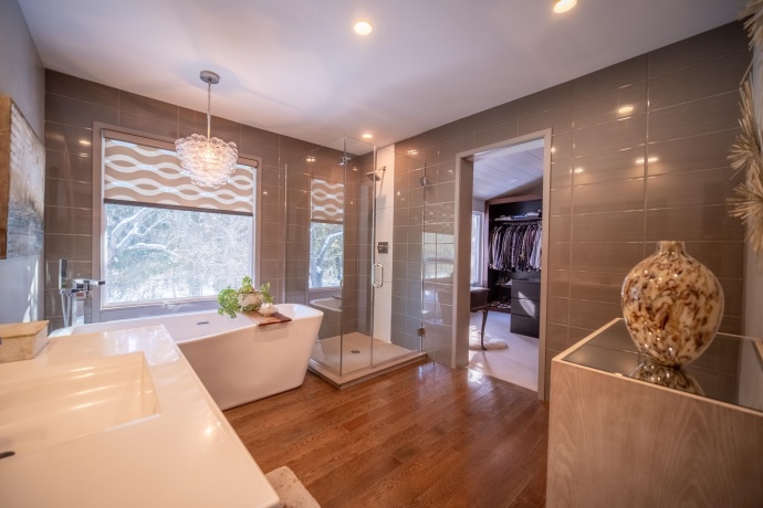 6811 West Gate, ROSCOE, Illinois 61073, 5 Bedrooms Bedrooms, ,3 BathroomsBathrooms,House,For Sale,West Gate,202600405