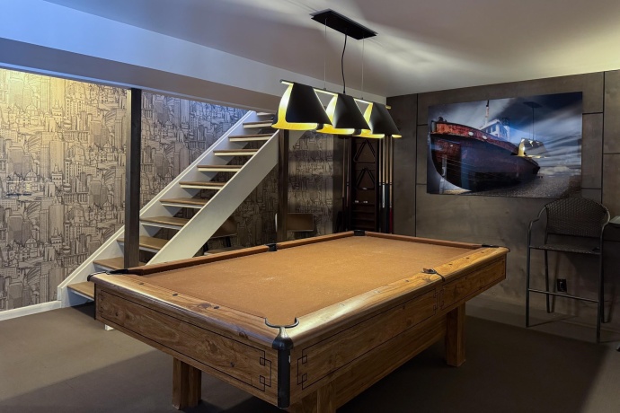 6811 West Gate, ROSCOE, Illinois 61073, 5 Bedrooms Bedrooms, ,3 BathroomsBathrooms,House,For Sale,West Gate,202600405