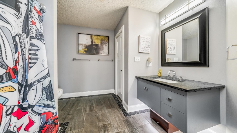 1850 Indian Springs, FREEPORT, Illinois 61032, 3 Bedrooms Bedrooms, ,2 BathroomsBathrooms,House,For Sale,Indian Springs,202505131