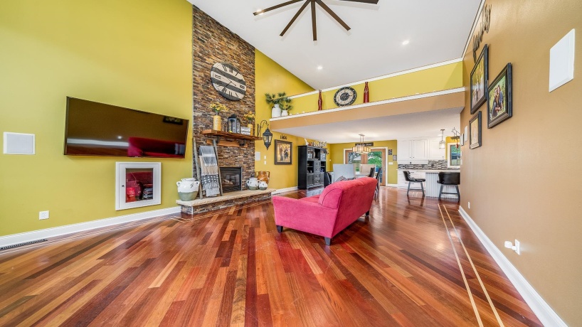 1850 Indian Springs, FREEPORT, Illinois 61032, 3 Bedrooms Bedrooms, ,2 BathroomsBathrooms,House,For Sale,Indian Springs,202505131