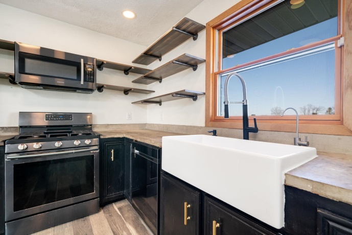 2481 Gleasman, ROCKFORD, Illinois 61103, 4 Bedrooms Bedrooms, ,2 BathroomsBathrooms,House,For Sale,Gleasman,202600406