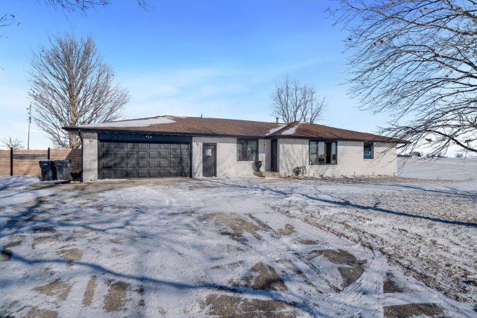 2481 Gleasman, ROCKFORD, Illinois 61103, 4 Bedrooms Bedrooms, ,2 BathroomsBathrooms,House,For Sale,Gleasman,202600406