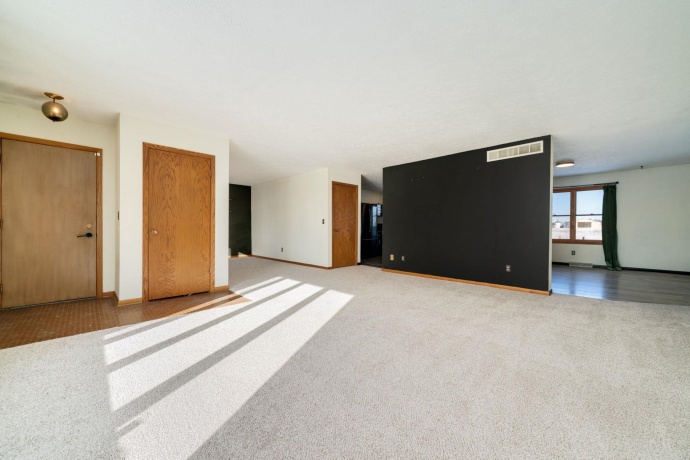 2481 Gleasman, ROCKFORD, Illinois 61103, 4 Bedrooms Bedrooms, ,2 BathroomsBathrooms,House,For Sale,Gleasman,202600406