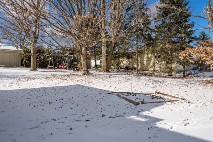 617 3rd, BYRON, Illinois 61010, 4 Bedrooms Bedrooms, ,2 BathroomsBathrooms,House,For Sale,3rd,202600407