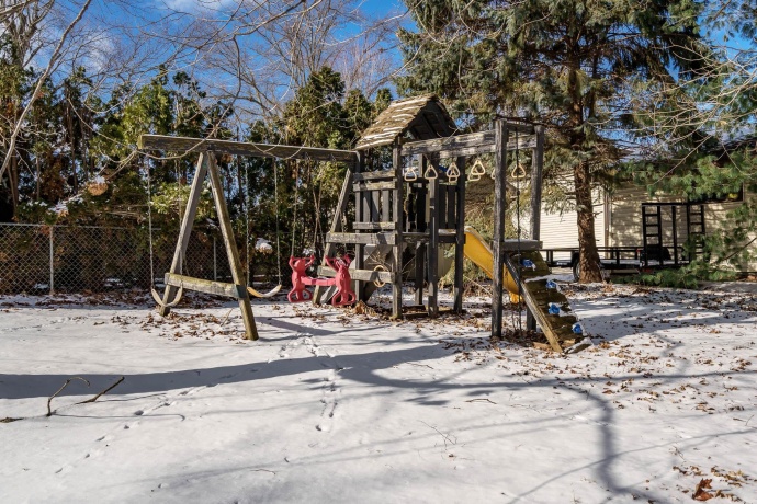 617 3rd, BYRON, Illinois 61010, 4 Bedrooms Bedrooms, ,2 BathroomsBathrooms,House,For Sale,3rd,202600407