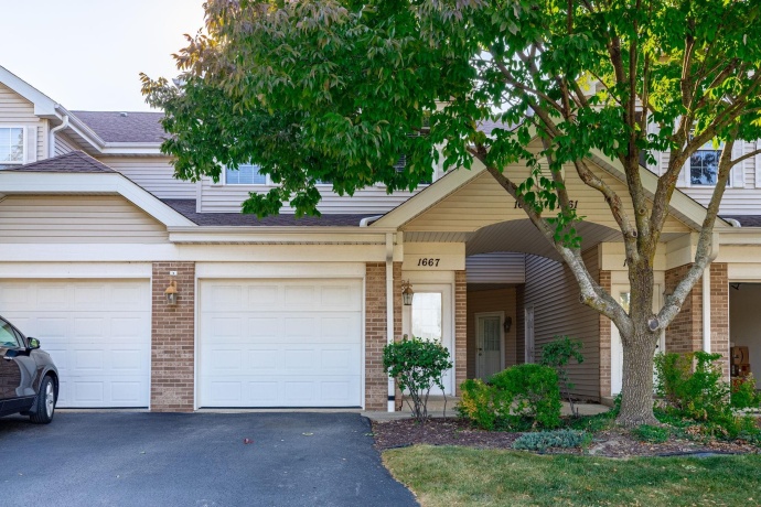 1667 WHITE OAK, CHERRY VALLEY, Illinois 61016, 2 Bedrooms Bedrooms, ,2 BathroomsBathrooms,Condominium,For Sale,WHITE OAK,202505685