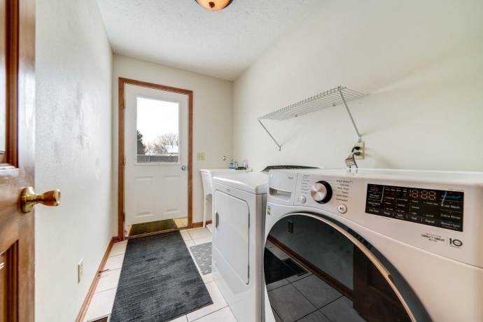 11062 Chicory Ridge, ROSCOE, Illinois 61073, 5 Bedrooms Bedrooms, ,3 BathroomsBathrooms,House,For Sale,Chicory Ridge,202600413