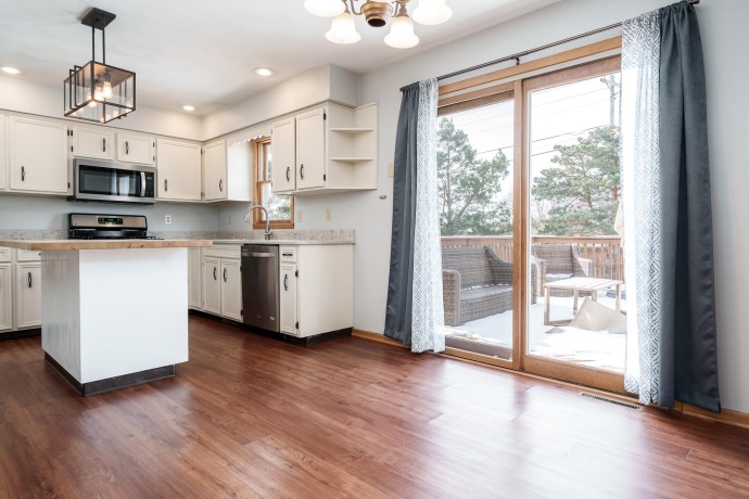 13280 Huntington Chase, ROCKTON, Illinois 61072, 4 Bedrooms Bedrooms, ,3 BathroomsBathrooms,House,For Sale,Huntington Chase,202600414