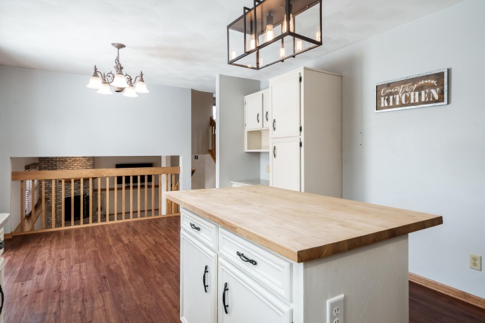 13280 Huntington Chase, ROCKTON, Illinois 61072, 4 Bedrooms Bedrooms, ,3 BathroomsBathrooms,House,For Sale,Huntington Chase,202600414