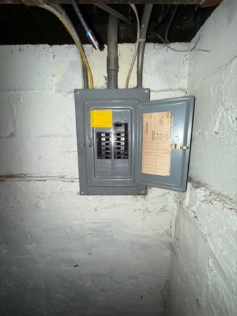 1522 18th, ROCKFORD, Illinois 61104, 3 Bedrooms Bedrooms, ,1 BathroomBathrooms,House,For Sale,18th,202600415