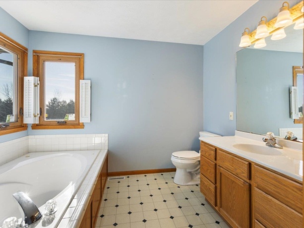 16403 Hartman, DAVIS, Illinois 61019, 3 Bedrooms Bedrooms, ,2 BathroomsBathrooms,House,For Sale,Hartman,202600418