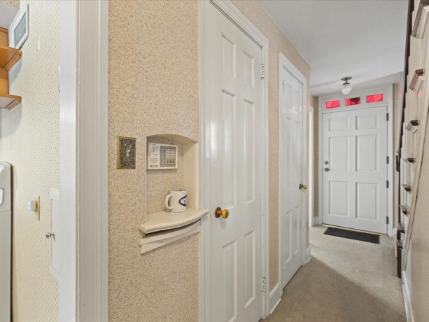 2433 Oxford, ROCKFORD, Illinois 61103, 3 Bedrooms Bedrooms, ,1 BathroomBathrooms,House,For Sale,Oxford,202600420