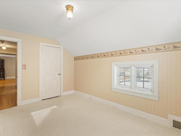 2433 Oxford, ROCKFORD, Illinois 61103, 3 Bedrooms Bedrooms, ,1 BathroomBathrooms,House,For Sale,Oxford,202600420