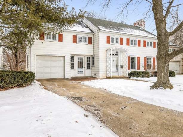 2433 Oxford, ROCKFORD, Illinois 61103, 3 Bedrooms Bedrooms, ,1 BathroomBathrooms,House,For Sale,Oxford,202600420