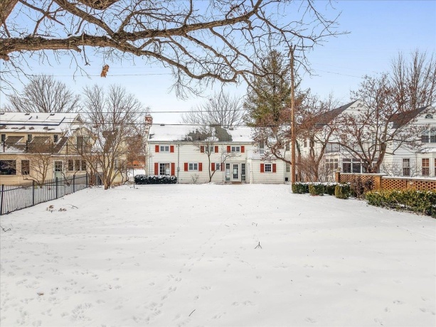 2433 Oxford, ROCKFORD, Illinois 61103, 3 Bedrooms Bedrooms, ,1 BathroomBathrooms,House,For Sale,Oxford,202600420