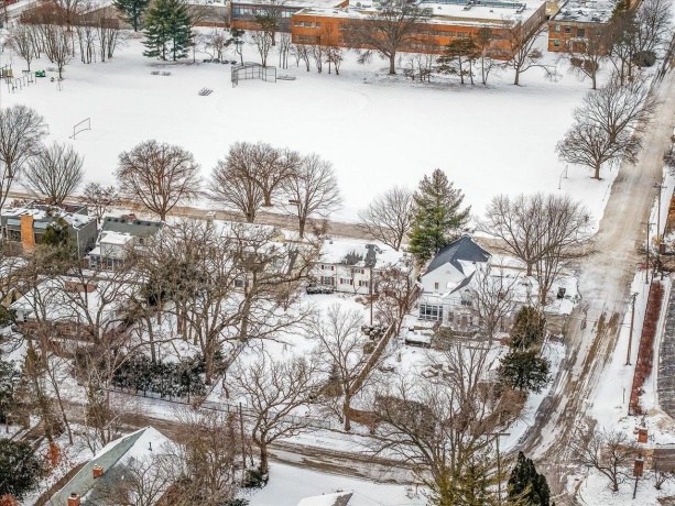 2433 Oxford, ROCKFORD, Illinois 61103, 3 Bedrooms Bedrooms, ,1 BathroomBathrooms,House,For Sale,Oxford,202600420