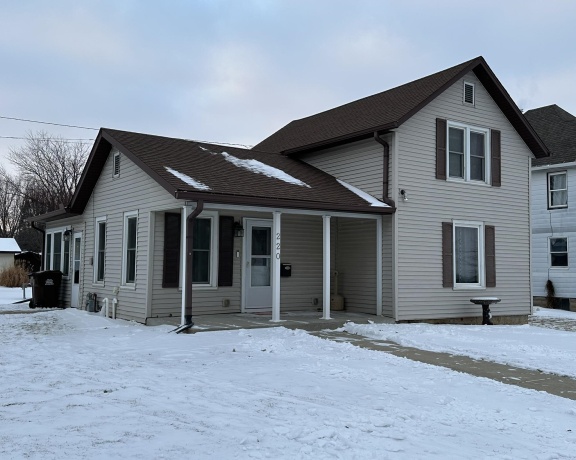 220 Simmons Ave, STOCKTON, Illinois 61085, 3 Bedrooms Bedrooms, ,2 BathroomsBathrooms,House,For Sale,Simmons Ave,202600422