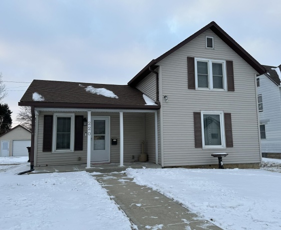 220 Simmons Ave, STOCKTON, Illinois 61085, 3 Bedrooms Bedrooms, ,2 BathroomsBathrooms,House,For Sale,Simmons Ave,202600422