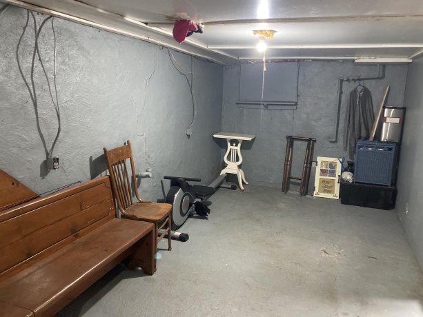 1956 LaSalle St, OTTAWA, Illinois 61350, 2 Bedrooms Bedrooms, ,1 BathroomBathrooms,House,For Sale,LaSalle St,202600425