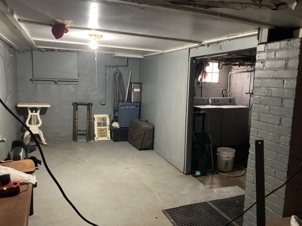 1956 LaSalle St, OTTAWA, Illinois 61350, 2 Bedrooms Bedrooms, ,1 BathroomBathrooms,House,For Sale,LaSalle St,202600425