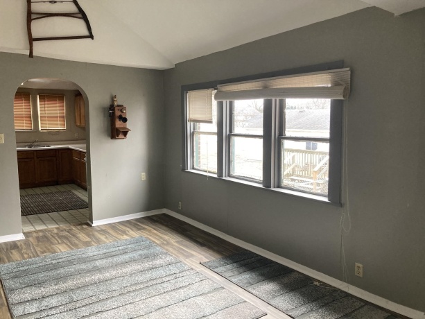 1956 LaSalle St, OTTAWA, Illinois 61350, 2 Bedrooms Bedrooms, ,1 BathroomBathrooms,House,For Sale,LaSalle St,202600425