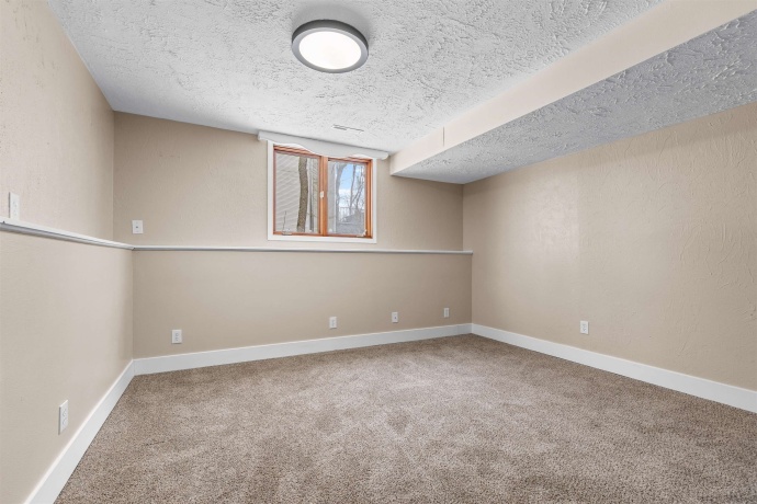 11738 Southgate, ROSCOE, Illinois 61073, 6 Bedrooms Bedrooms, ,3 BathroomsBathrooms,House,For Sale,Southgate,202600427