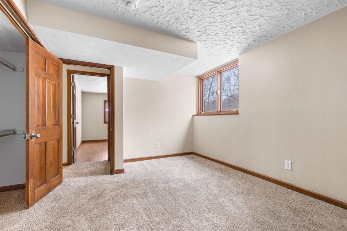 11738 Southgate, ROSCOE, Illinois 61073, 6 Bedrooms Bedrooms, ,3 BathroomsBathrooms,House,For Sale,Southgate,202600427