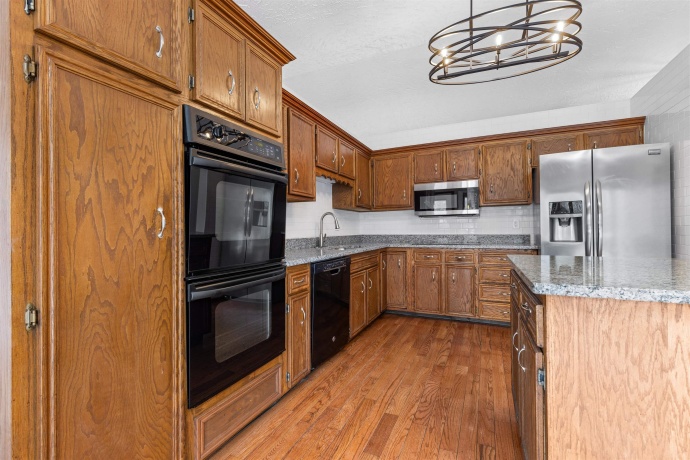 11738 Southgate, ROSCOE, Illinois 61073, 6 Bedrooms Bedrooms, ,3 BathroomsBathrooms,House,For Sale,Southgate,202600427