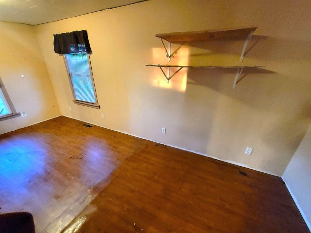 21882 410 East, SHEFFIELD, Illinois 61361, 2 Bedrooms Bedrooms, ,2 BathroomsBathrooms,House,For Sale,410 East,202507489