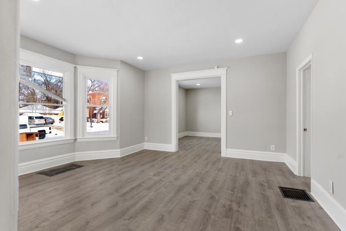 1204 6th, ROCKFORD, Illinois 61104, ,2 Units,For Sale,6th,202507507