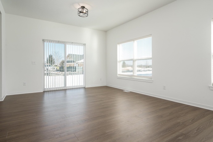 15571 Finley, SOUTH BELOIT, Illinois 61080, 4 Bedrooms Bedrooms, ,2 BathroomsBathrooms,House,For Sale,Finley,202600429