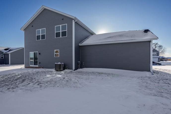 15571 Finley, SOUTH BELOIT, Illinois 61080, 4 Bedrooms Bedrooms, ,2 BathroomsBathrooms,House,For Sale,Finley,202600429