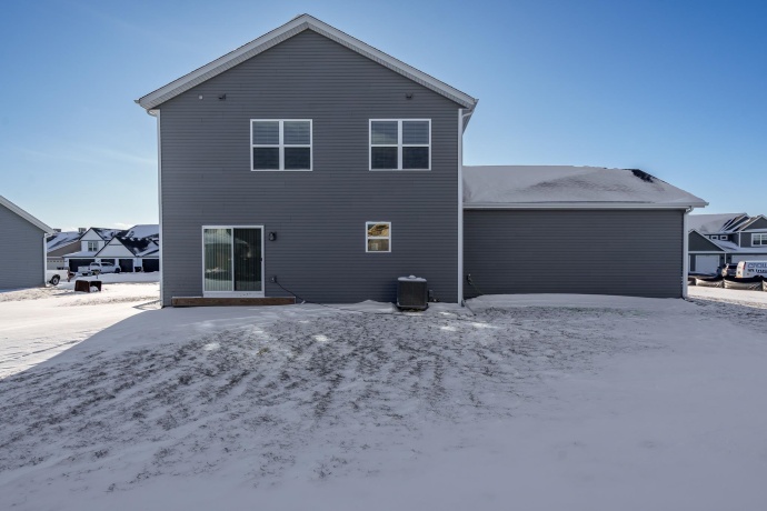 15571 Finley, SOUTH BELOIT, Illinois 61080, 4 Bedrooms Bedrooms, ,2 BathroomsBathrooms,House,For Sale,Finley,202600429