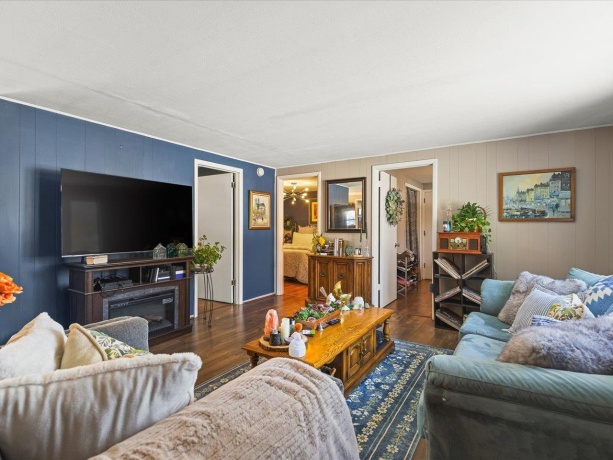 412 Main, DURAND, Illinois 61024, 3 Bedrooms Bedrooms, ,1 BathroomBathrooms,House,For Sale,Main,202600432