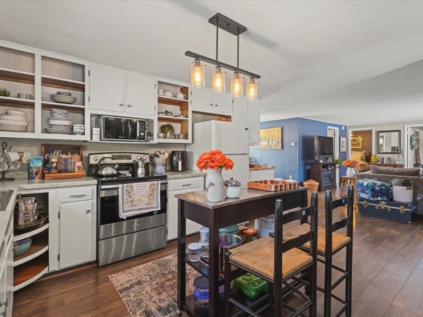 412 Main, DURAND, Illinois 61024, 3 Bedrooms Bedrooms, ,1 BathroomBathrooms,House,For Sale,Main,202600432