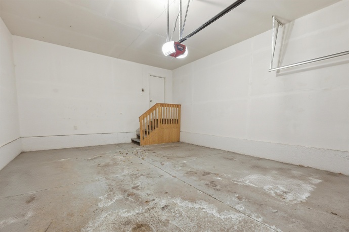 379 Stone Hollow, POPLAR GROVE, Illinois 61065, 3 Bedrooms Bedrooms, ,2 BathroomsBathrooms,House,For Sale,Stone Hollow,202600433