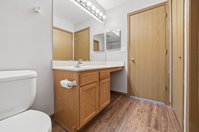 379 Stone Hollow, POPLAR GROVE, Illinois 61065, 3 Bedrooms Bedrooms, ,2 BathroomsBathrooms,House,For Sale,Stone Hollow,202600433