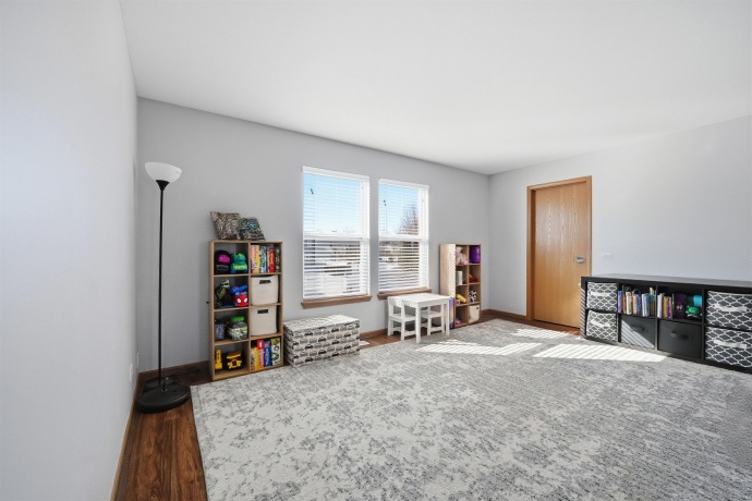 379 Stone Hollow, POPLAR GROVE, Illinois 61065, 3 Bedrooms Bedrooms, ,2 BathroomsBathrooms,House,For Sale,Stone Hollow,202600433